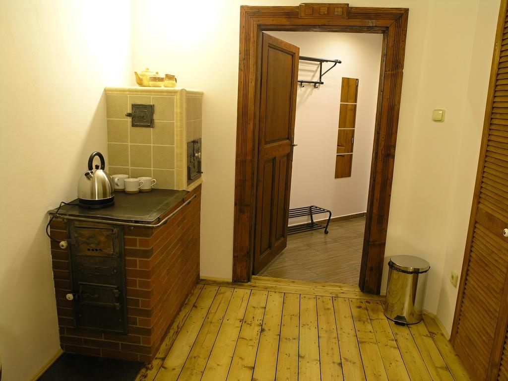 Stylove Podkrovni Apartmany אוסטרבה חדר תמונה